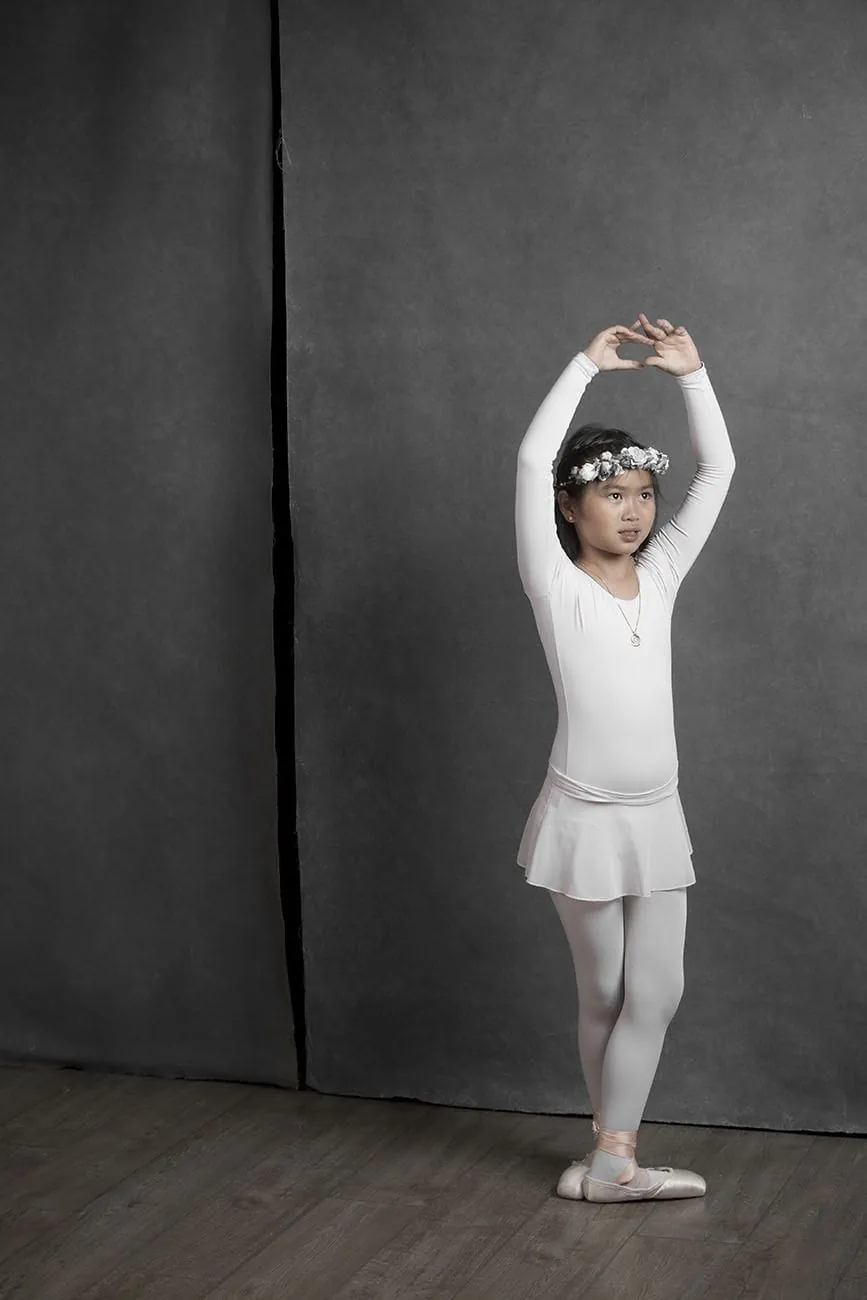 Fotografía de comunión en estudio por Josu Izarra Fotógrafos, Vitoria-Gasteiz · 17
