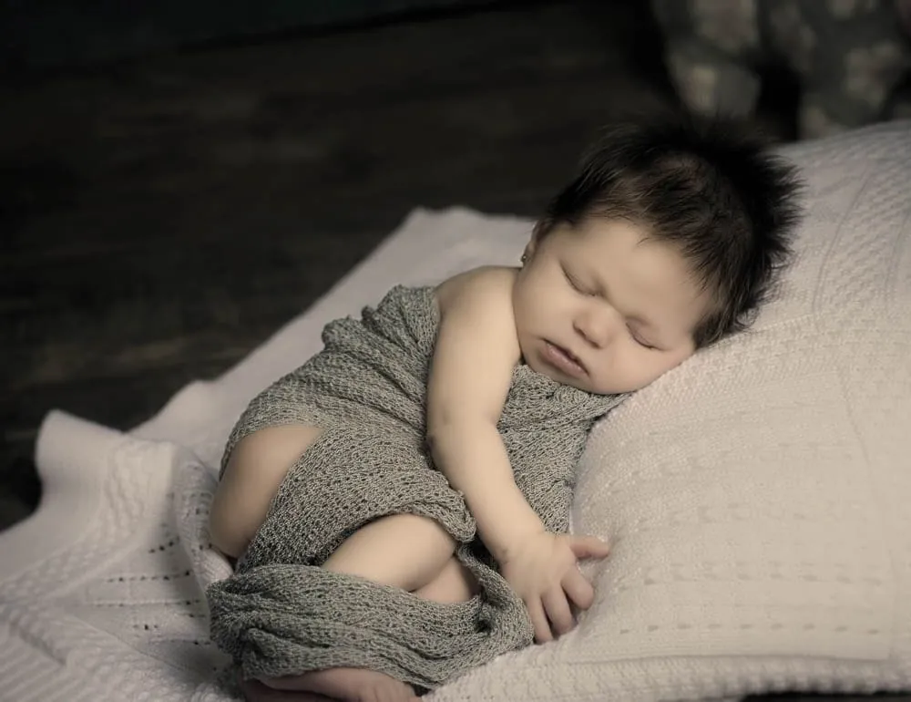 Fotografía de niños y bebés en estudio por Josu Izarra Fotógrafos, Vitoria-Gasteiz · 6