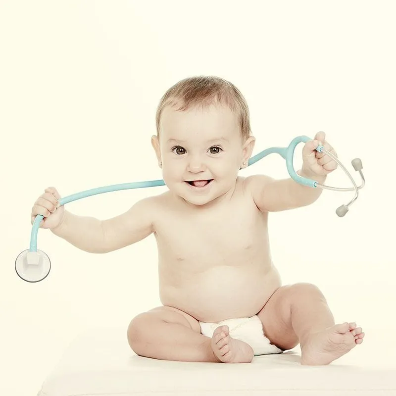 Fotografía de niños y bebés en estudio por Josu Izarra Fotógrafos, Vitoria-Gasteiz · 9