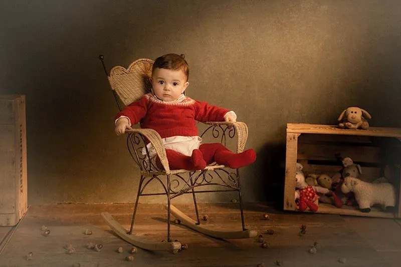 Fotografía de niños y bebés en estudio por Josu Izarra Fotógrafos, Vitoria-Gasteiz · 10